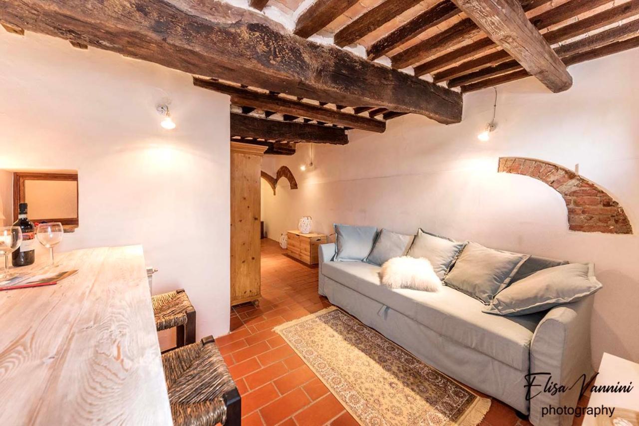 A Casa Di Titta Villa Terricciola Bagian luar foto
