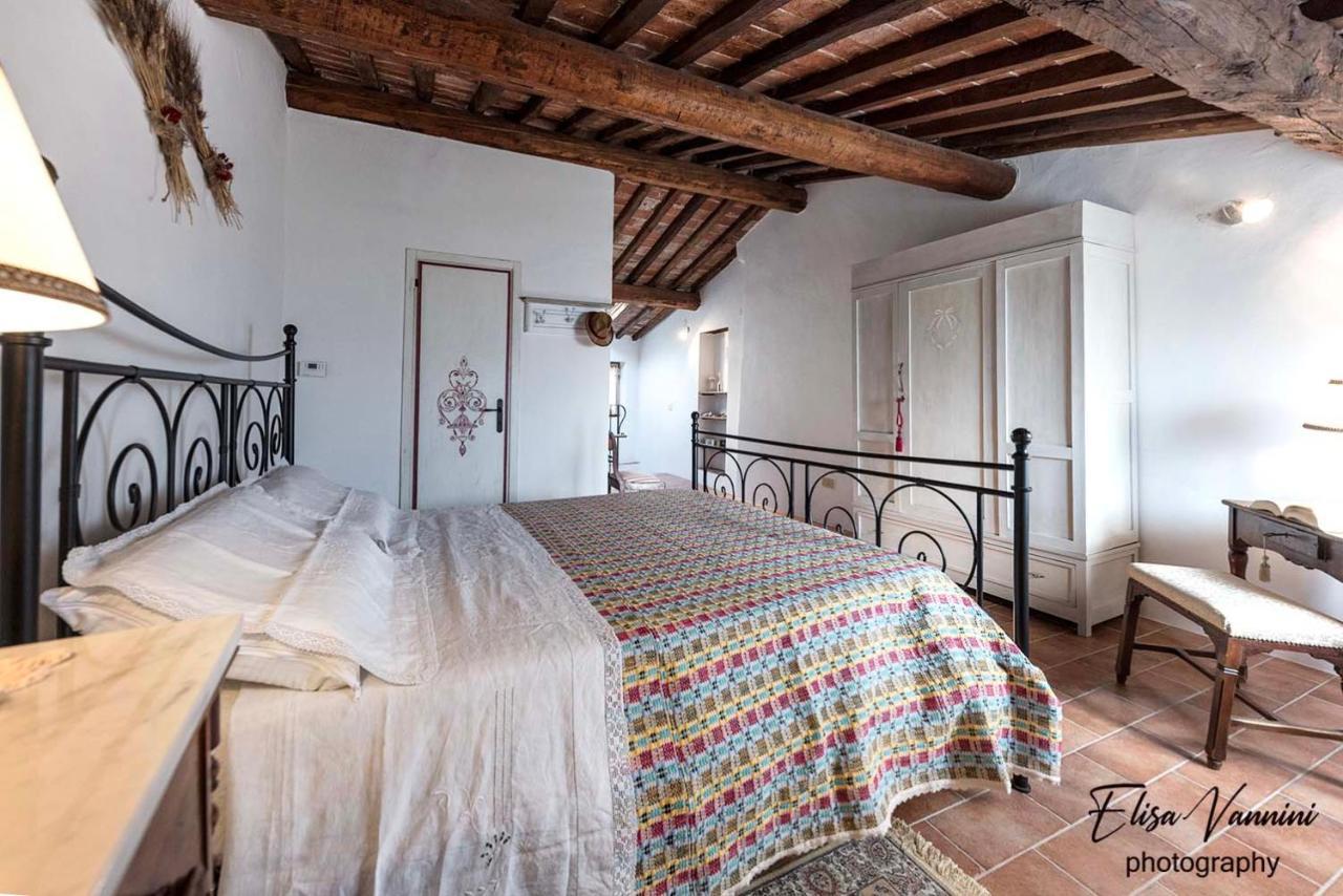 A Casa Di Titta Villa Terricciola Bagian luar foto