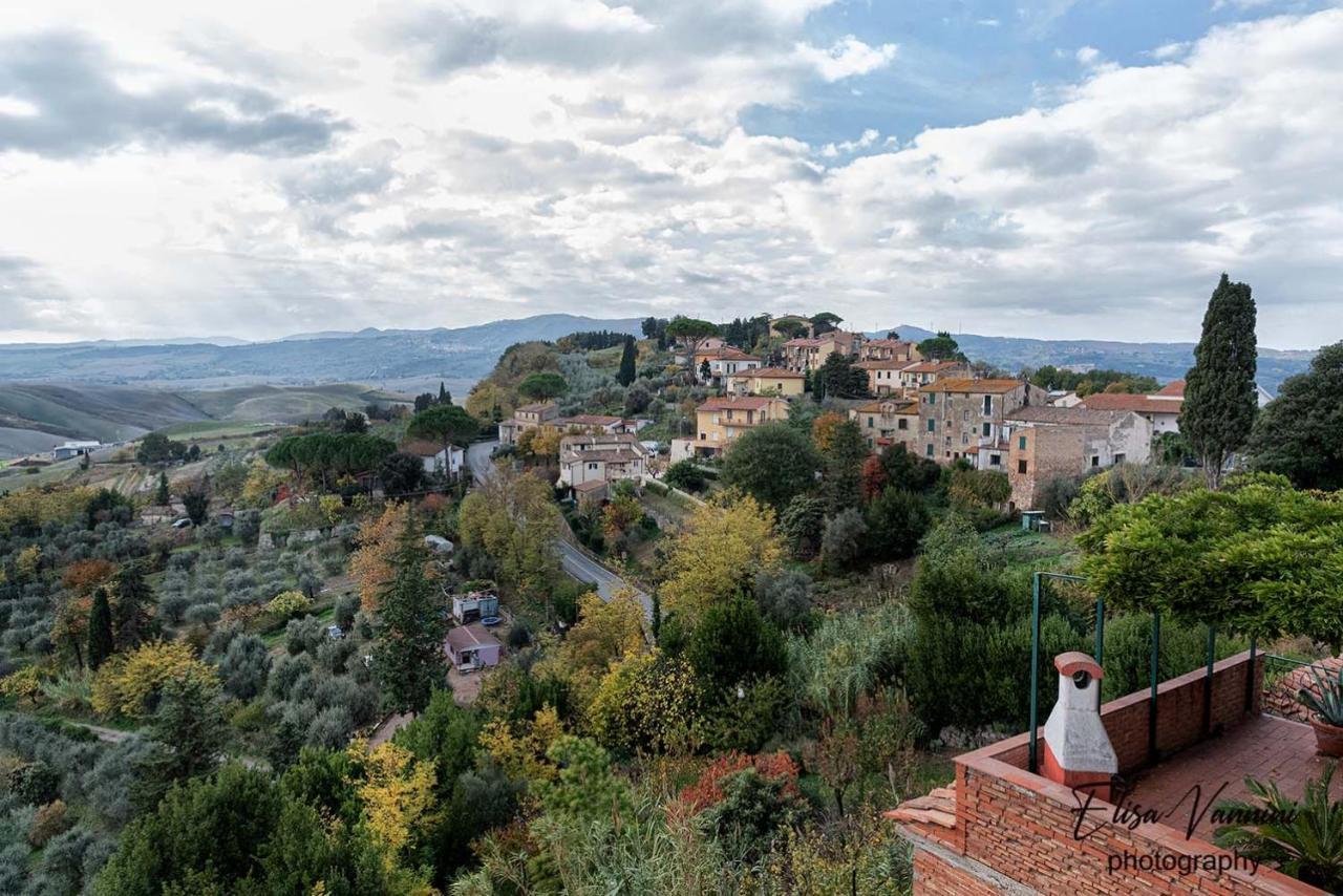 A Casa Di Titta Villa Terricciola Bagian luar foto