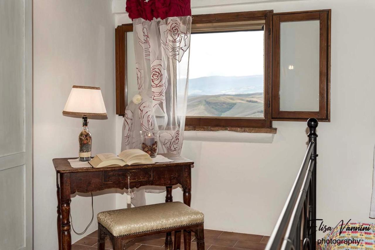 A Casa Di Titta Villa Terricciola Bagian luar foto